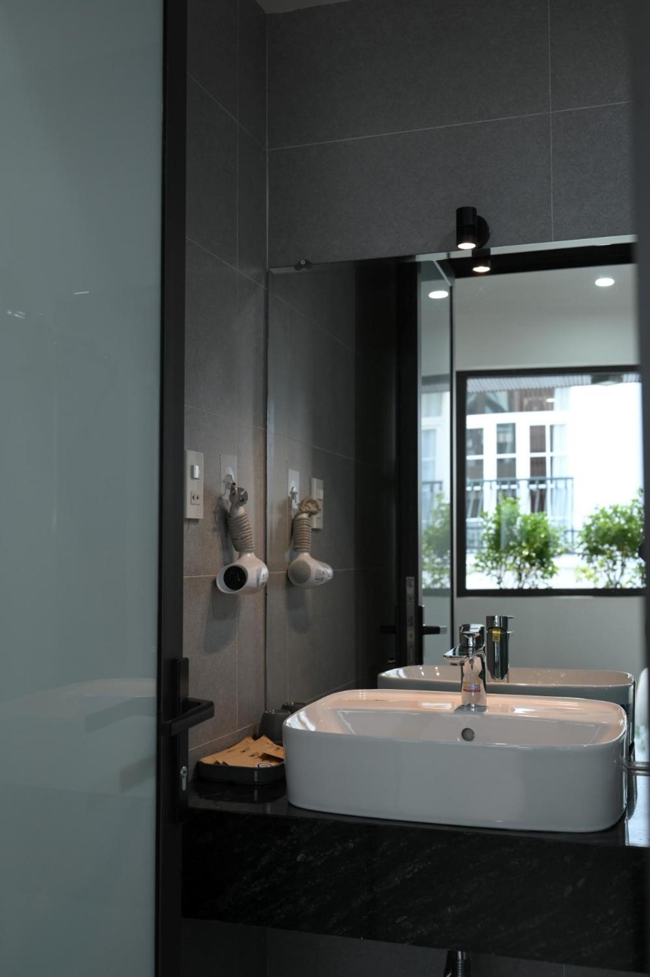 Moonlight Boutique Hotel Hue Exteriör bild