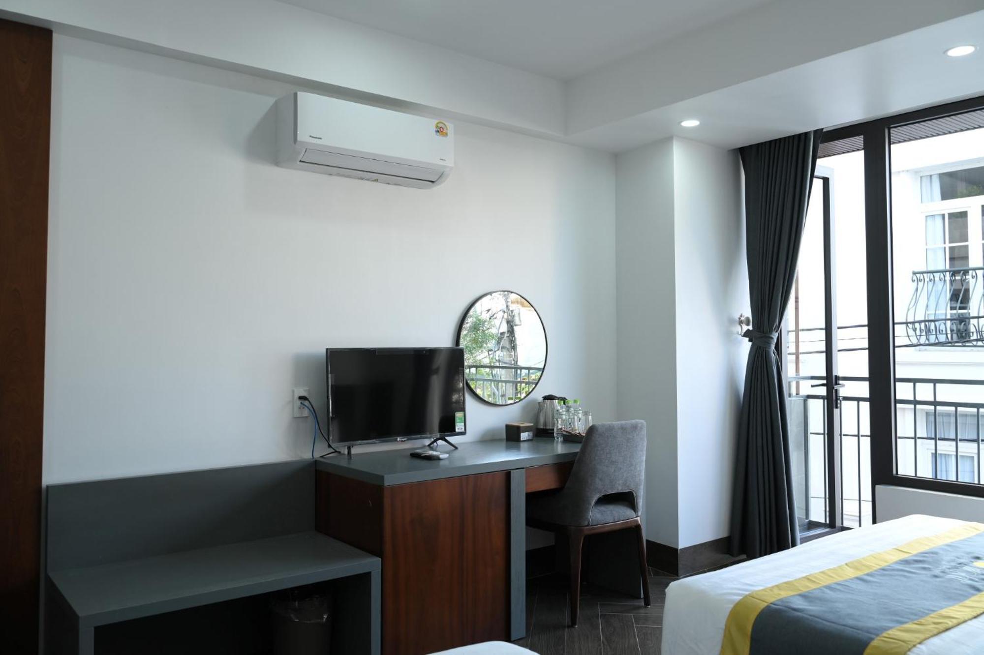 Moonlight Boutique Hotel Hue Exteriör bild